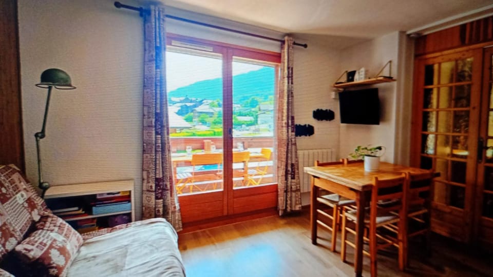 Dorfgastein Mountain Property - Charming Apartment in Salzburgerland