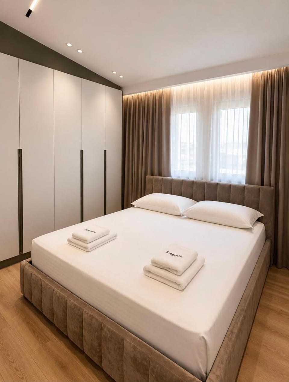 Bed, Bedroom, wardrobe