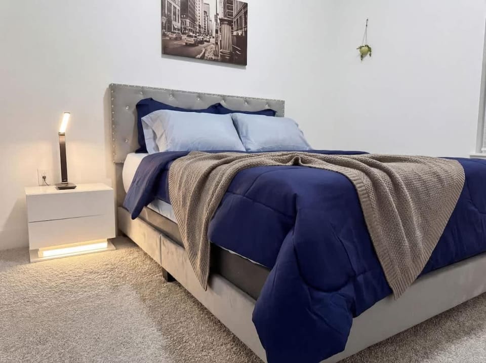 Luxury Executive Living DART Rail Workspace Apartment in Richardson
