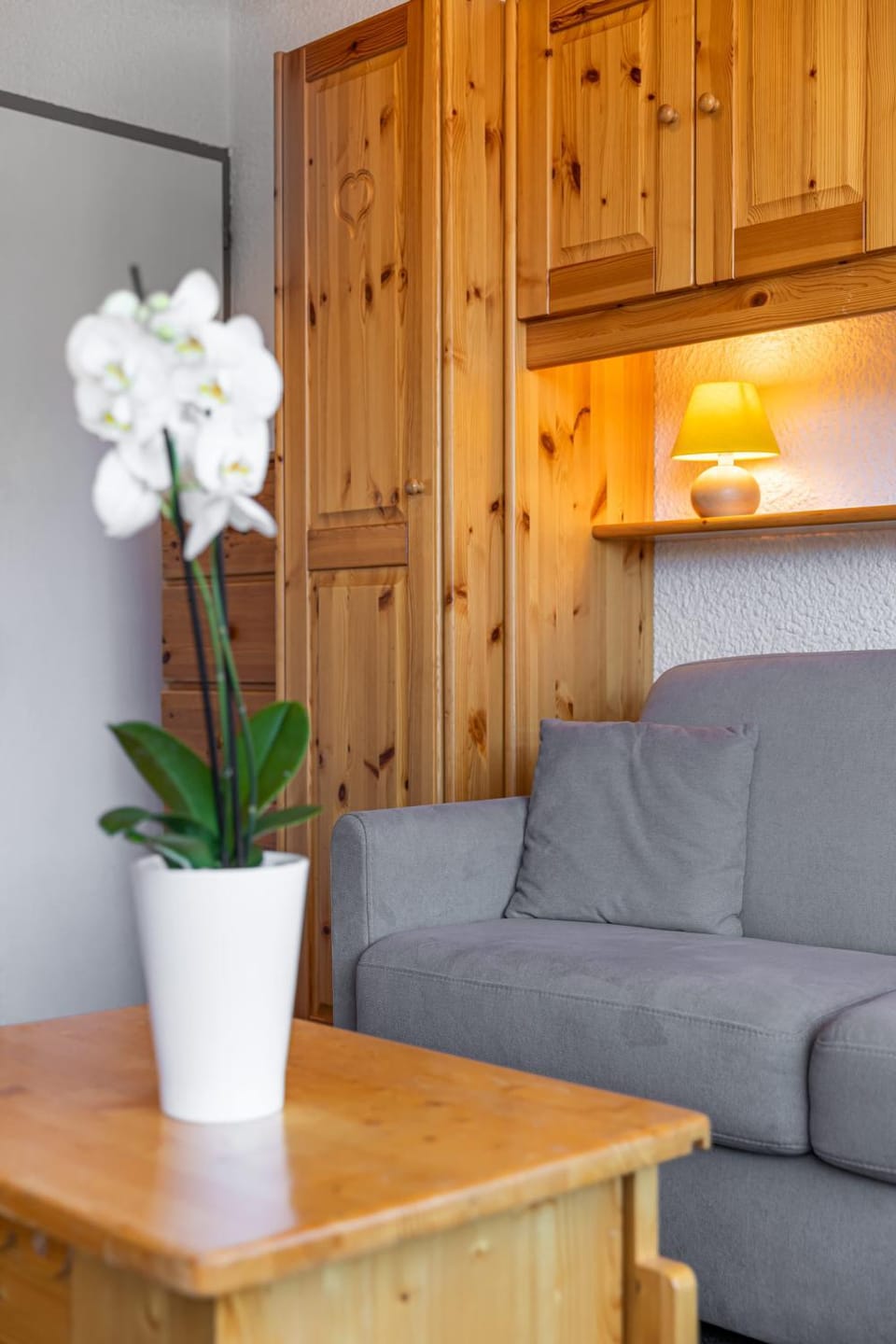 Residence Les Eterlous, Ski In-Out with WiFi in Val Thorens, "V4" by Versant Collection Apartment in Val Thorens