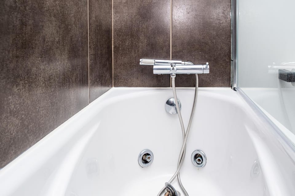Shower, Bathroom, Bath