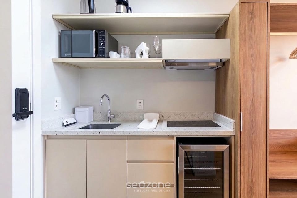 Kitchen or kitchenette, Area and facilities
