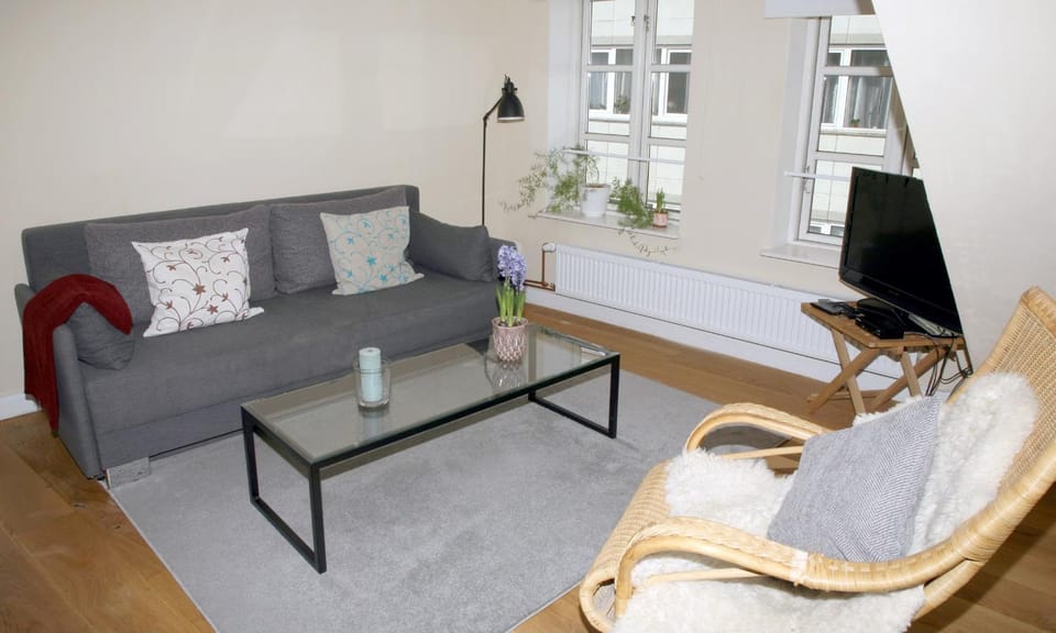 Property building, Living room