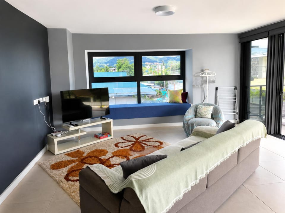 Communal lounge/ TV room, Living room