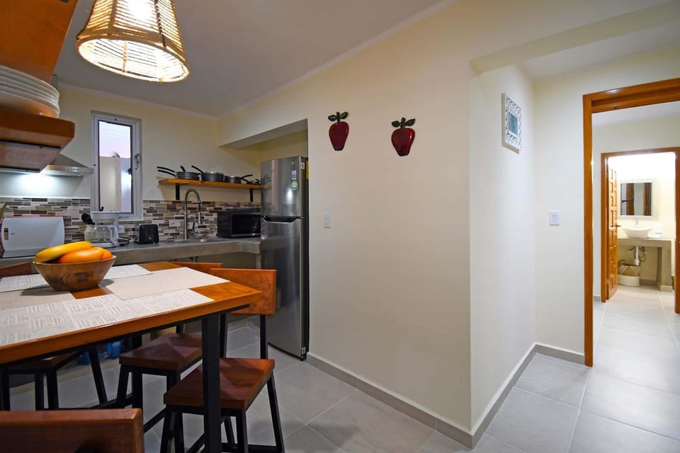 The Poolside Suite Downtown Access free parking on street Apartment in La Paz