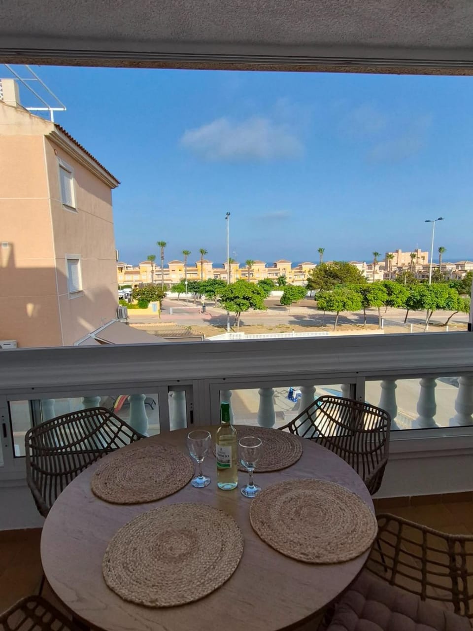 Balcony/Terrace, Balcony/Terrace, Seating area, Dining area