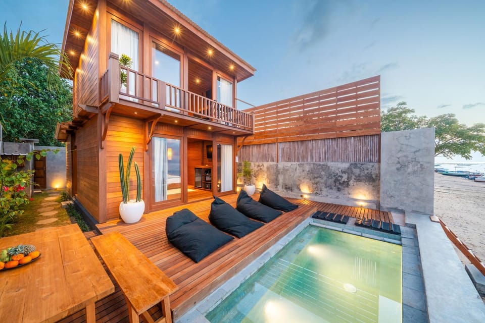 Property building, Pool view, sunbed
