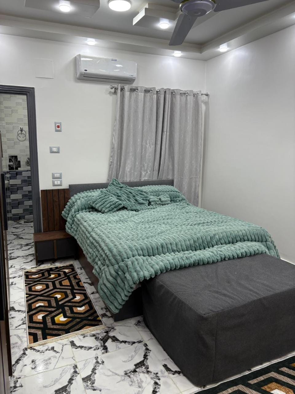 الاقصر حى الفيروز Apartment in Luxor
