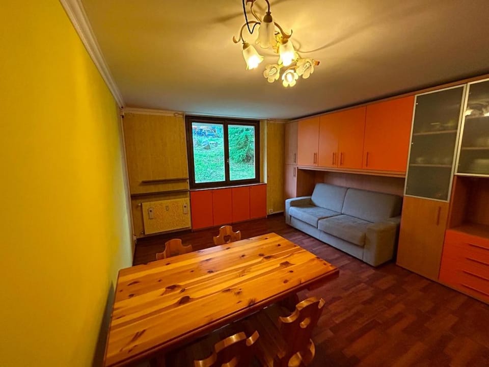 Living room, wardrobe