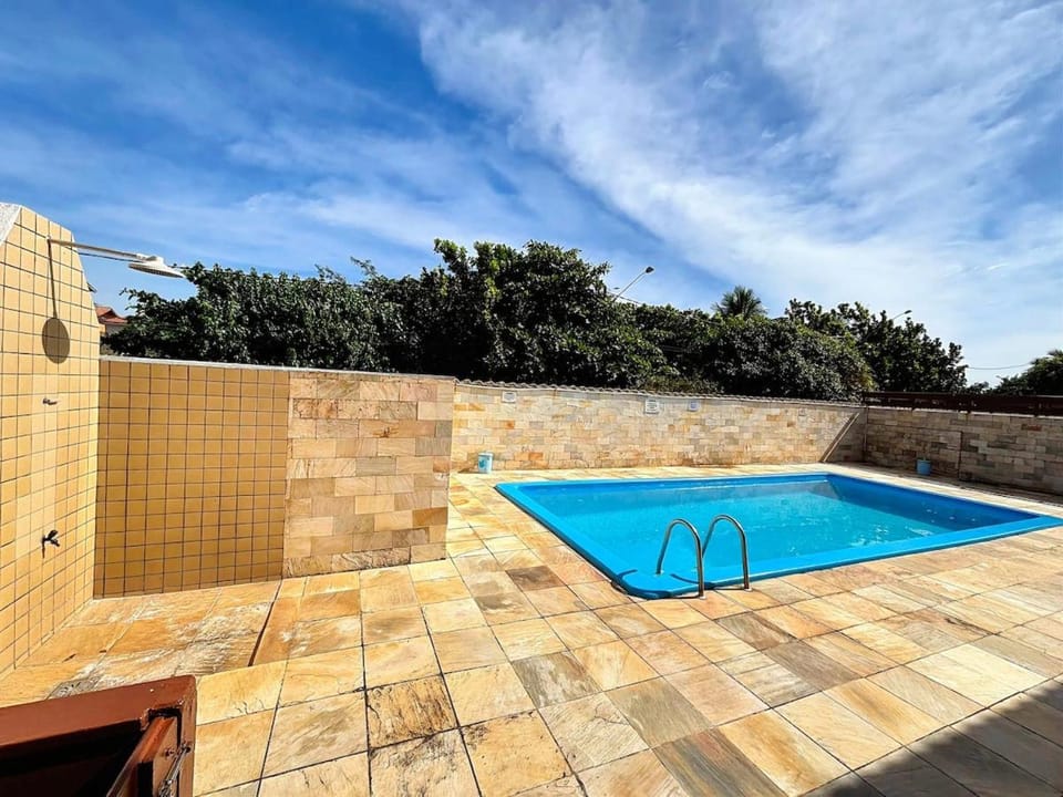 Apto 2 qtos com ar, piscina e 2 min da Praia Apartment in Cabo Frio