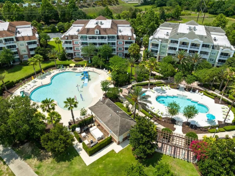 Fantastic Reunion Getaway only 6 miles from Disney House in Osceola County