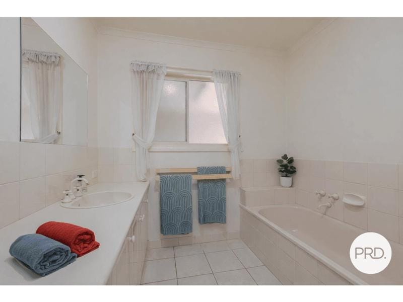 Central Mildura Townhouse 2BR Walk to City Heart House in Mildura