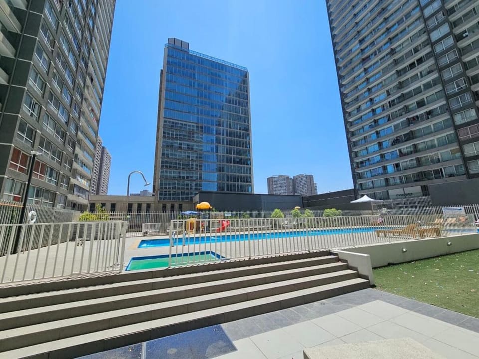 SAH CENTRAL SPOT APARTAMENTS CON PARKiNG INCLUIDO Apartment in Santiago