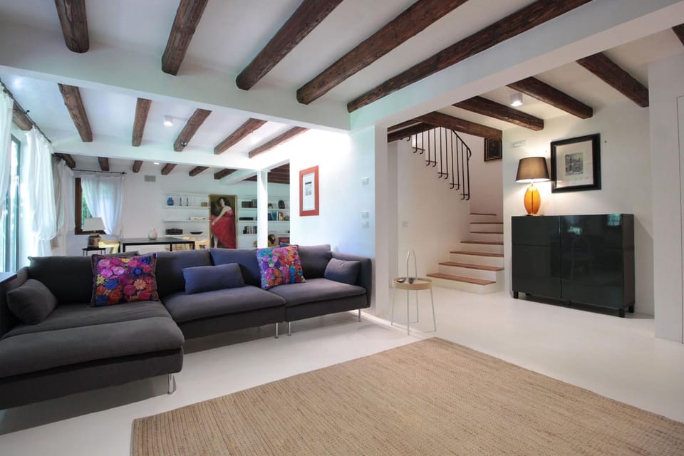 Spring, Summer, Living room, Autumn