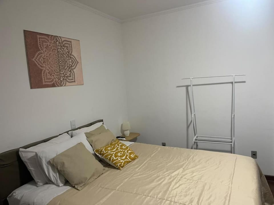 Quarto com banheiro e varanda Vacation rental in Sao Paulo City