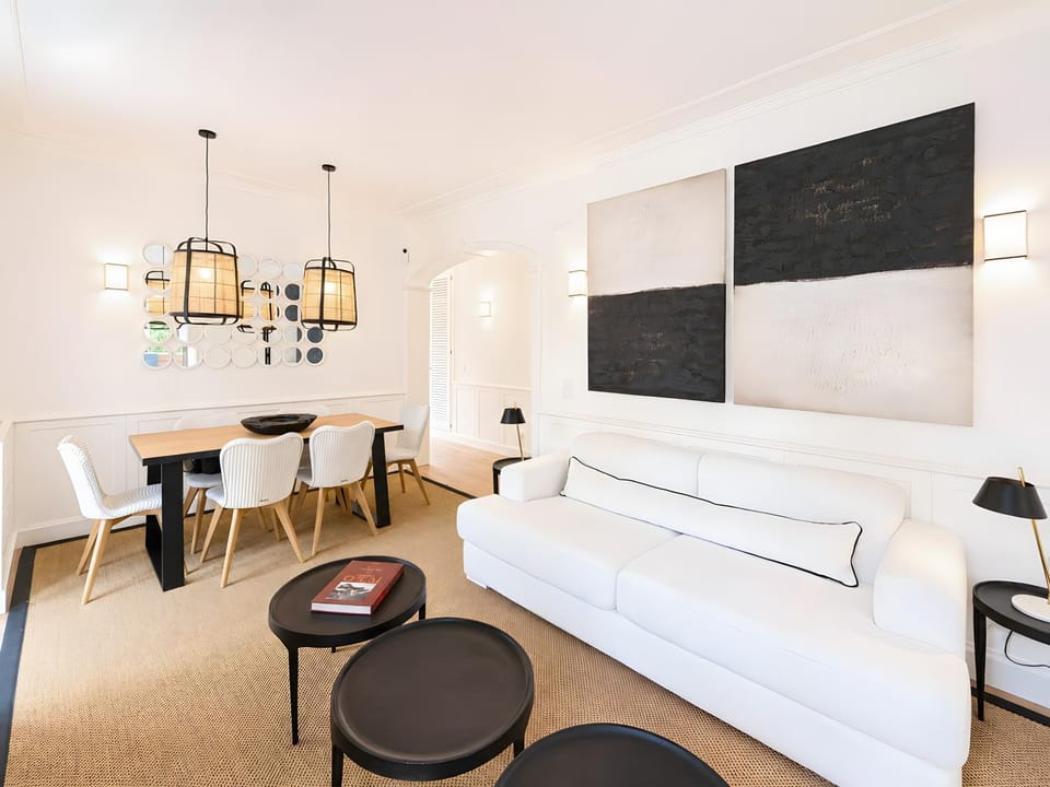 Property building, Living room