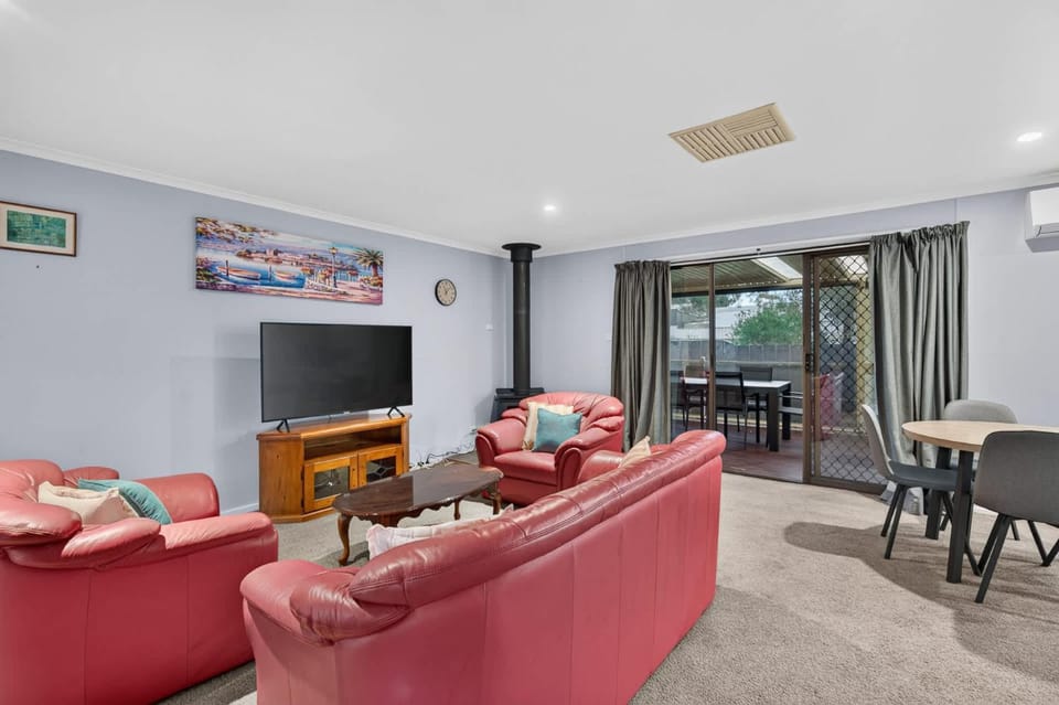 The Brynes Hideaway - On Brynes Road House in Goolwa