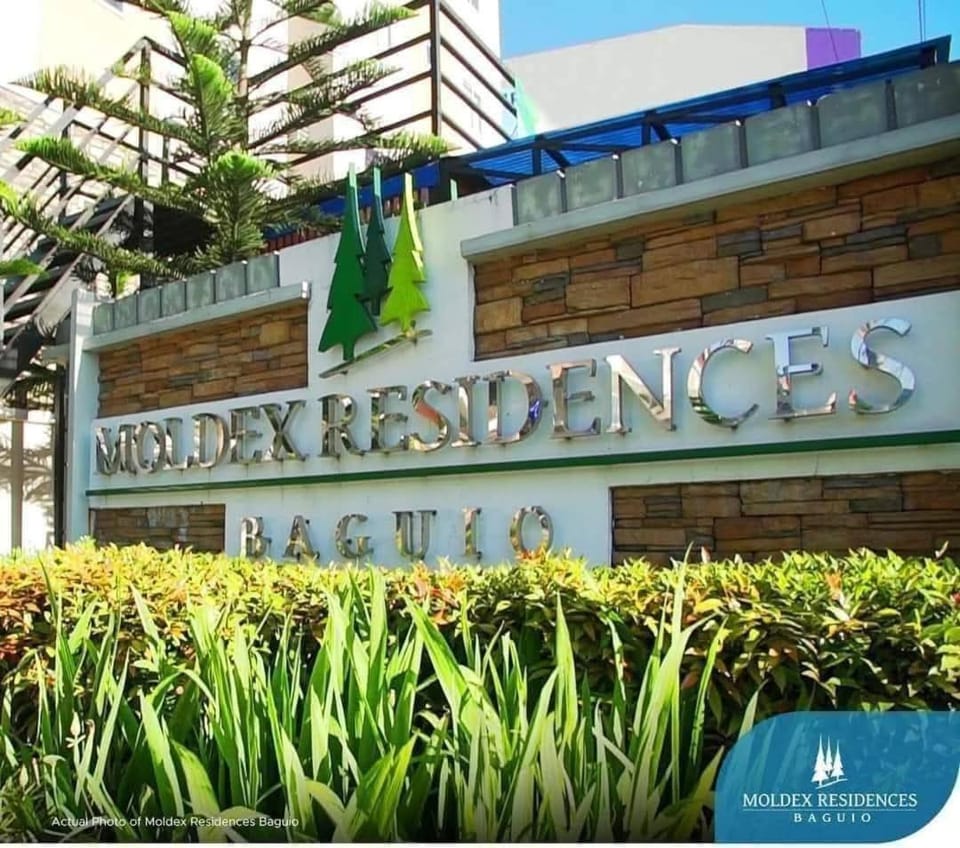 Quiet Relaxing Home with Balcony Apartment in Baguio