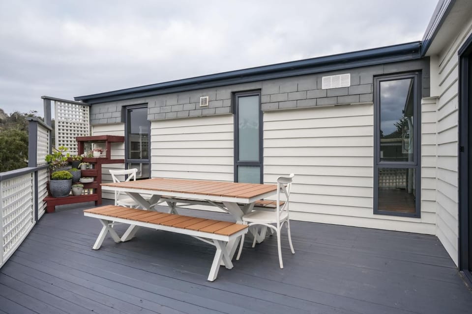 Garden, Seating area