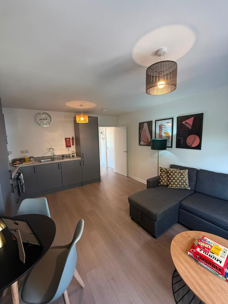 Hills Road Apartments by Tas Apartment in Cambridge
