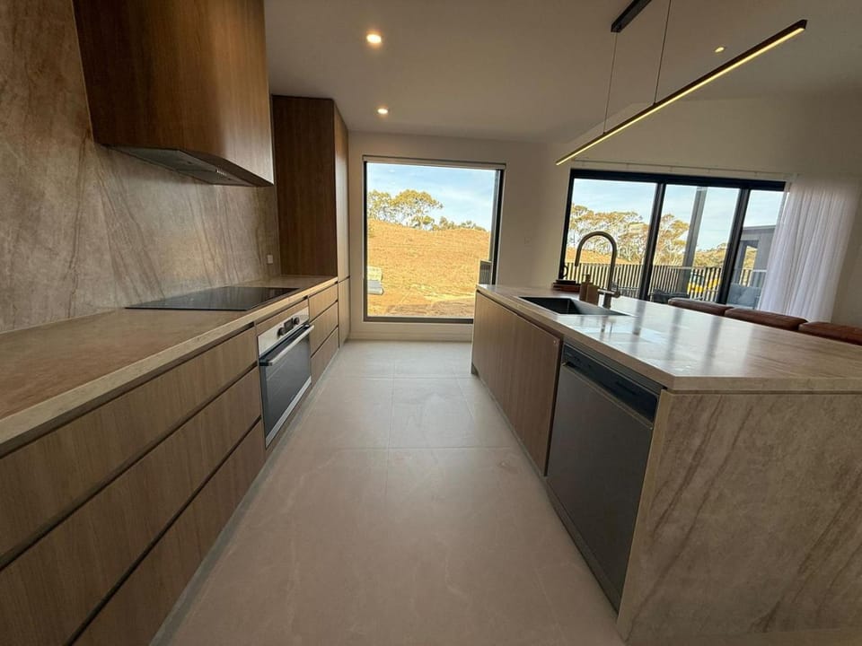 The Alpine Collective - Ridgeline Country House in Jindabyne