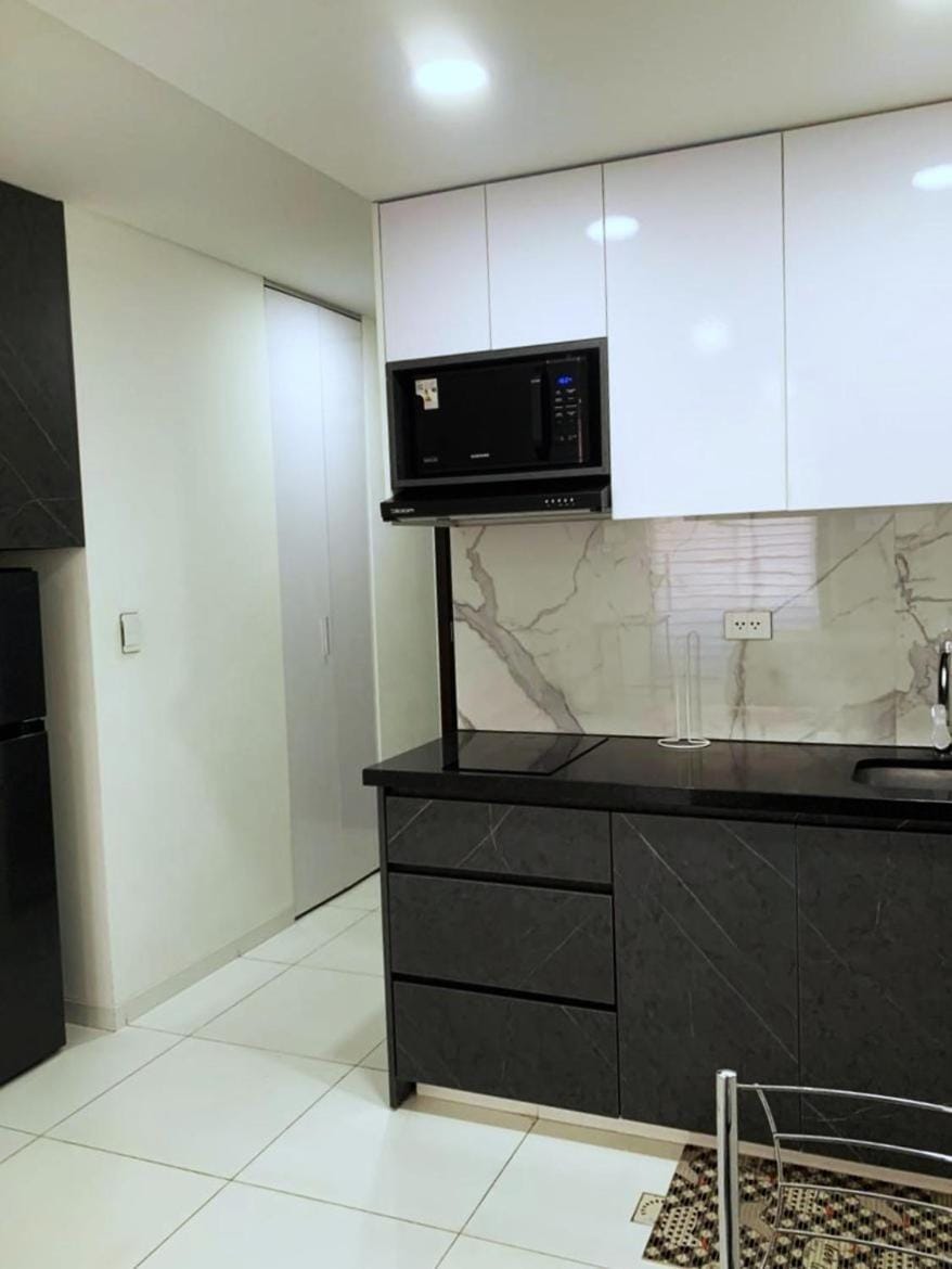 2B - Cozy Studio Apartmento with Balcony, Equipetrol- Sirari Apartment in Santa Cruz de la Sierra