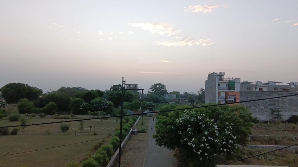 Cinematic 3BHK Retreat Apartment in Uttar Pradesh