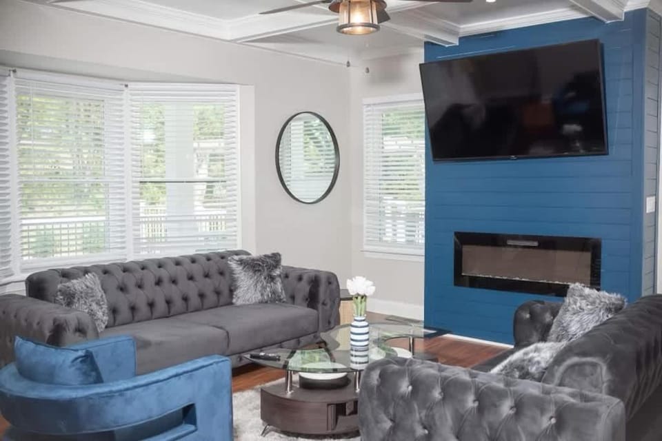 Luxury Lake Duplex Mins From downtown Gainesville House in Gainesville