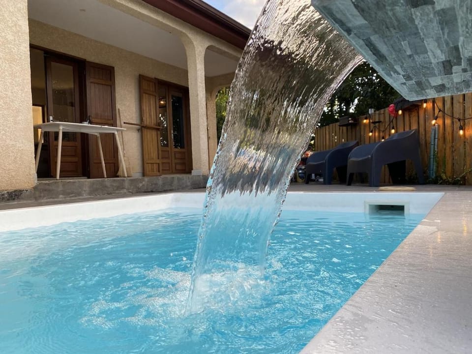 Entire place near airport House in Réunion