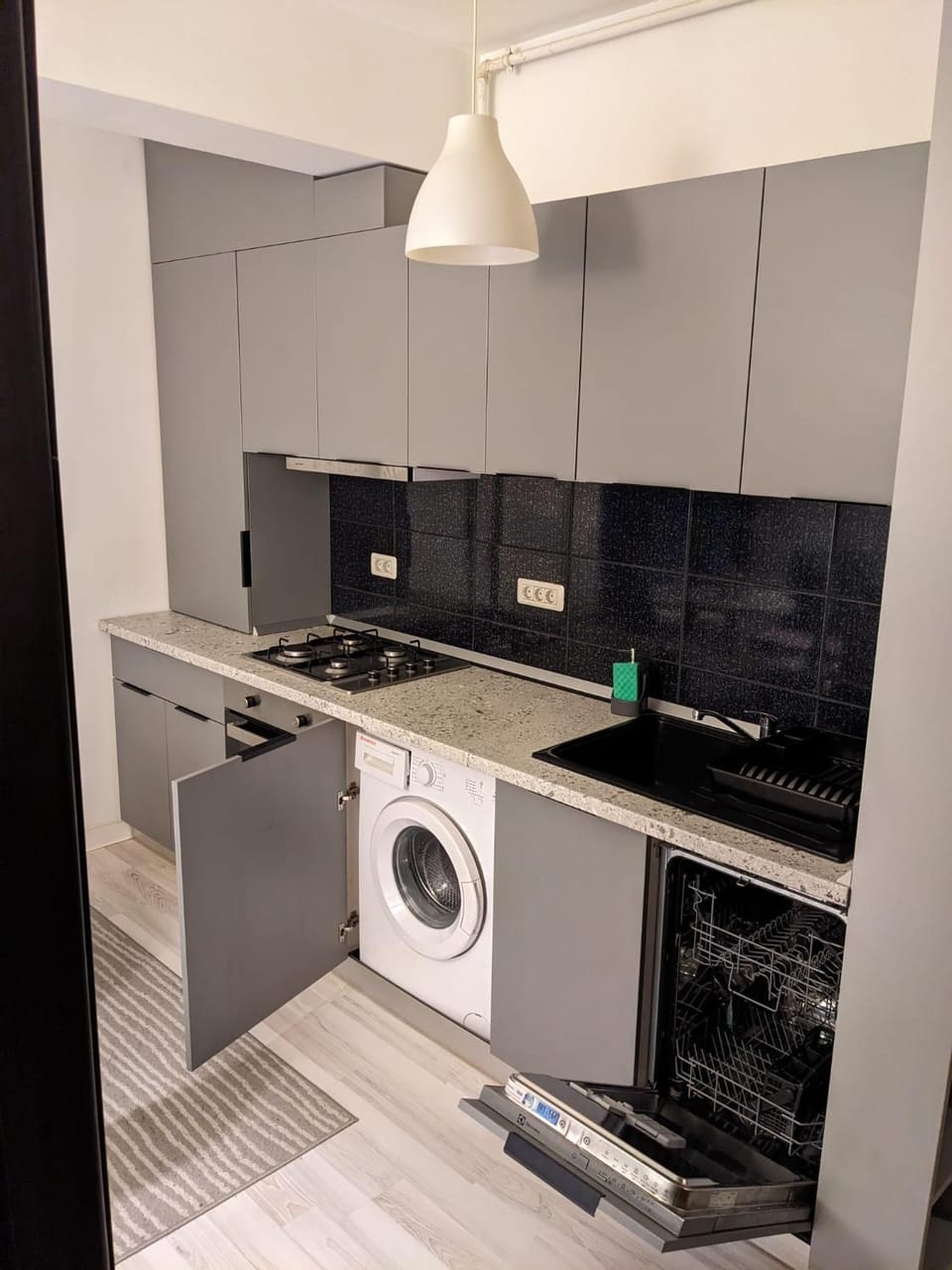 Bran' s Apartment in Constanta
