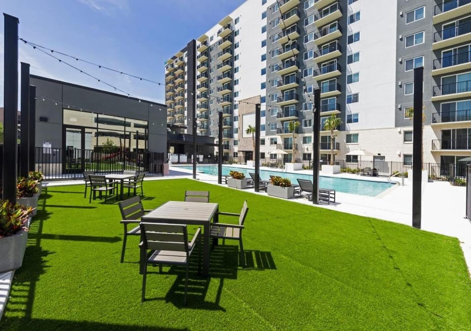 ELIM Luxury Stay Apartment Energy Corridor-Katy Apartment in Addicks