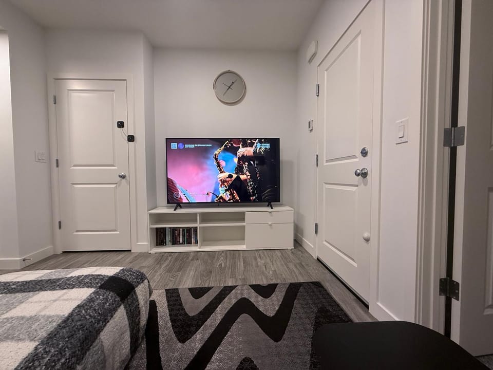 A very cozy 2-bedroom apartment Apartment in Calgary
