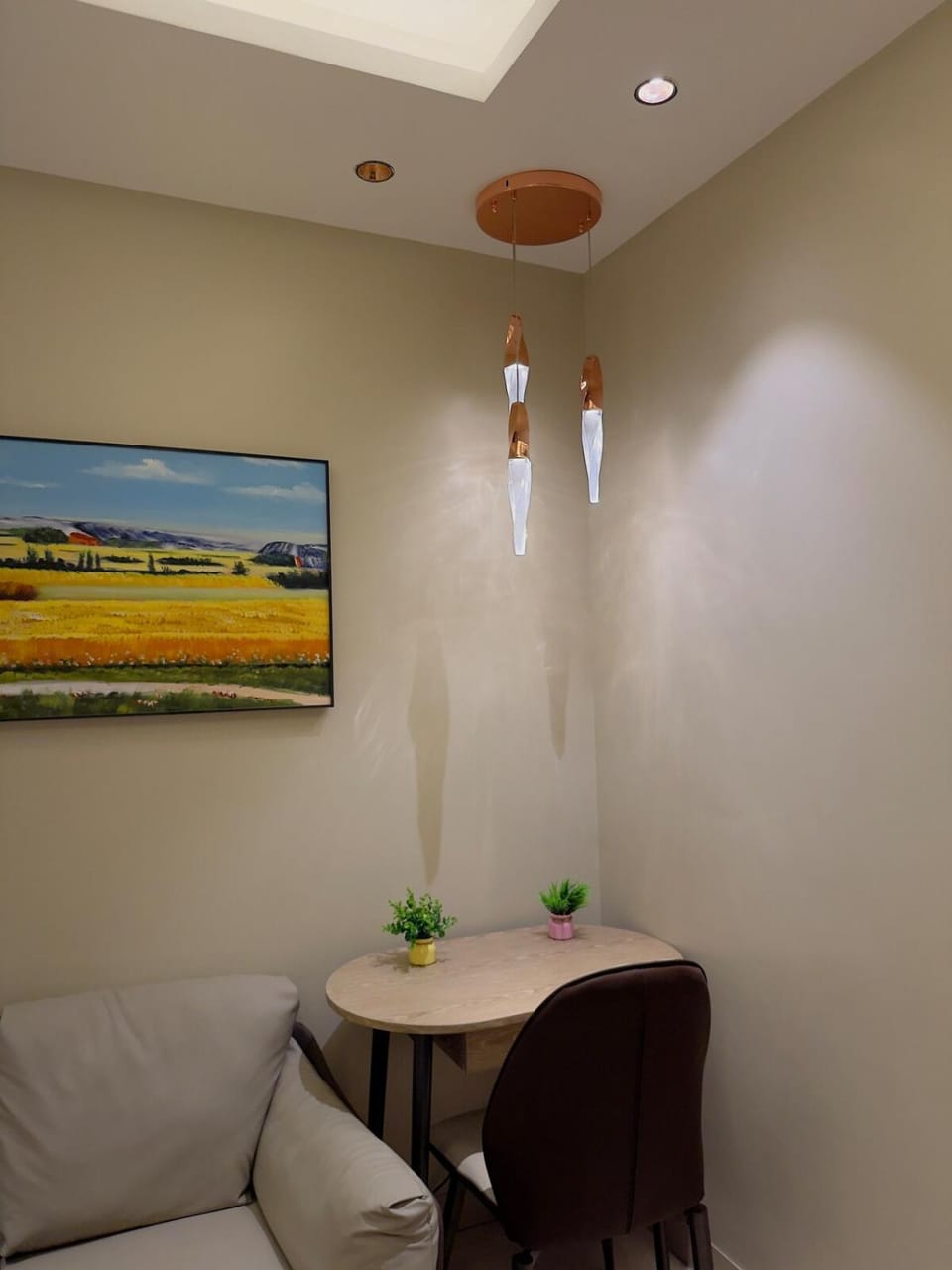 The Cozy Corner- Premium 1BHK- By Vayora Stays Apartment in Noida