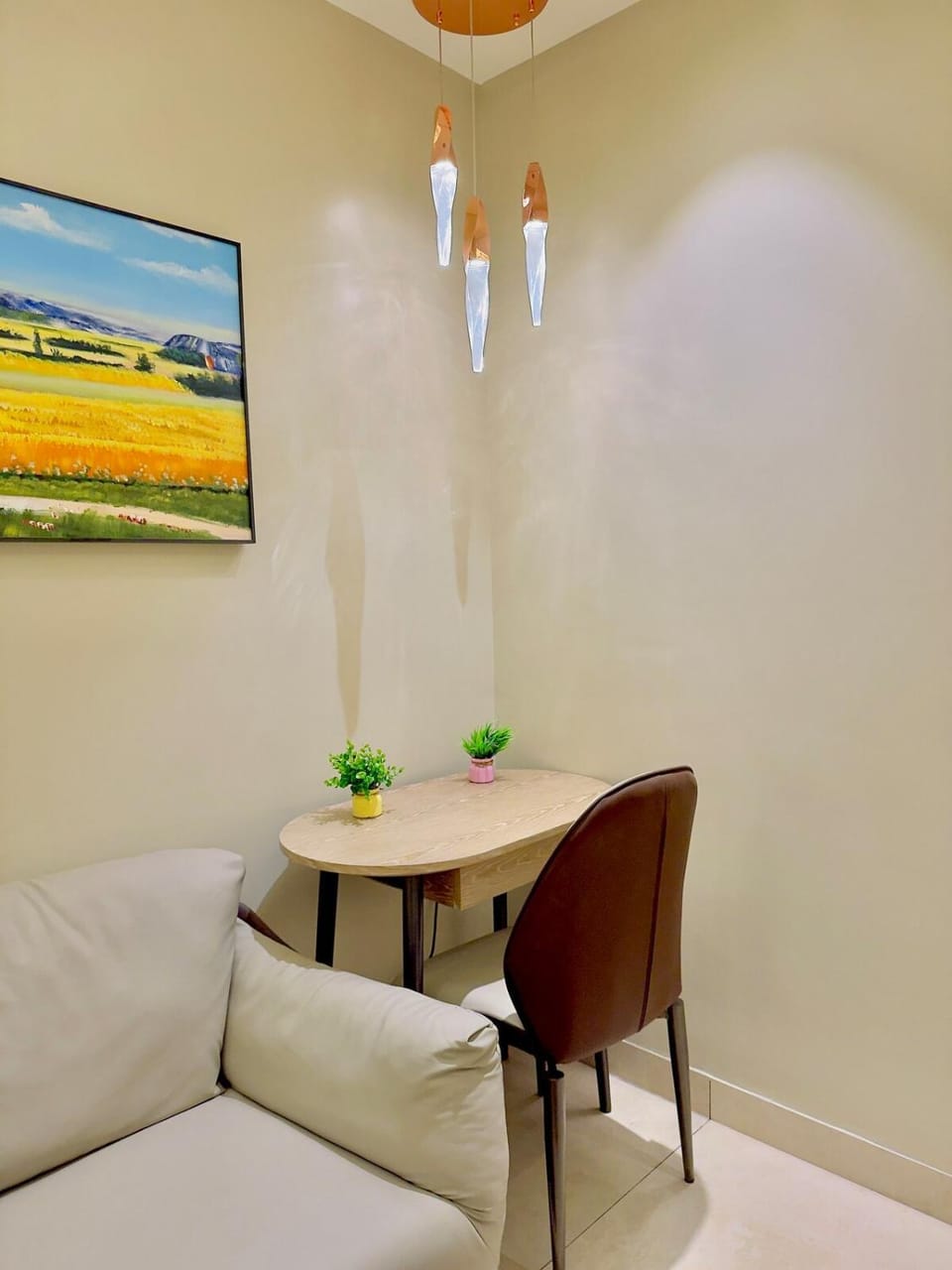 The Cozy Corner- Premium 1BHK- By Vayora Stays Apartment in Noida