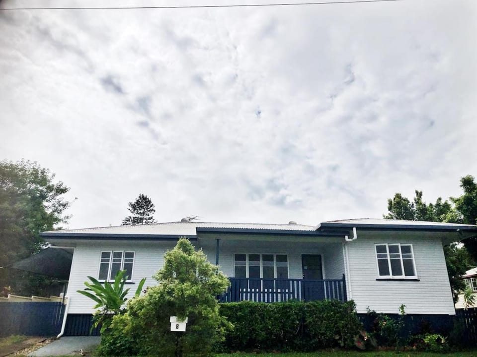 Stay Cottage - walk to the village House in Yungaburra