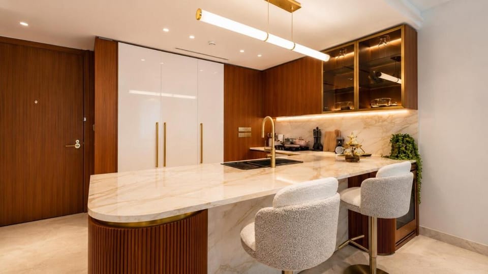 Modern 2BR at Ellington Beach House Palm Apartment in Dubai