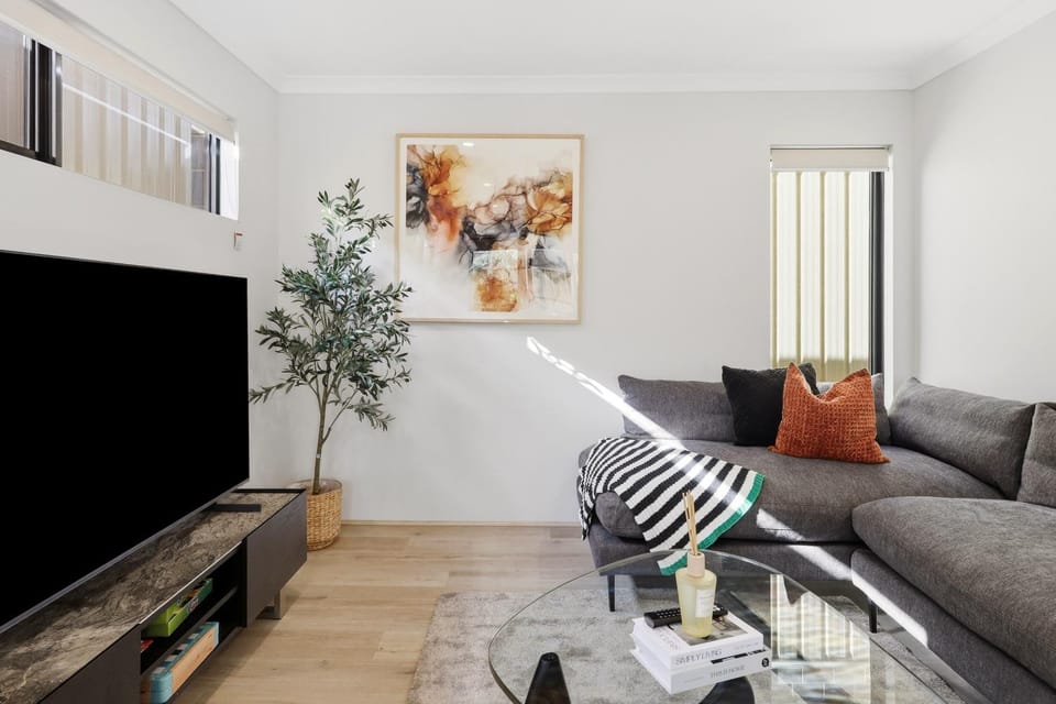 TV and multimedia, Decorative detail, Seating area