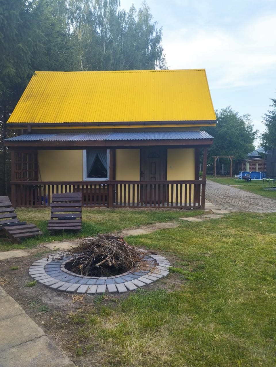 Property building, Garden view