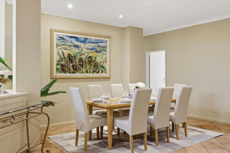 Decorative detail, Dining area