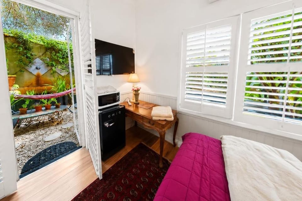 Mosman Oasis - Eclectic Garden Guest Room - LITT2 Apartment in Sydney