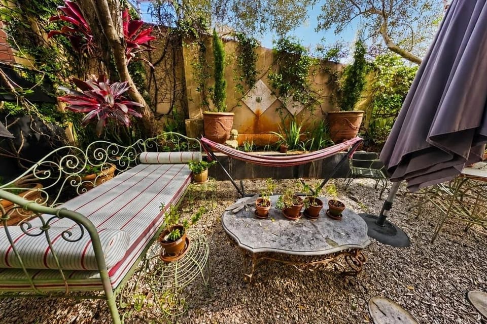 Mosman Oasis - Eclectic Garden Guest Room - LITT2 Apartment in Sydney