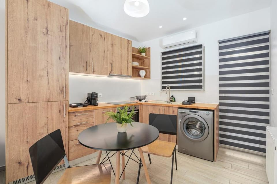 Modern Studio in the heart of Athens Apartment in Kallithea