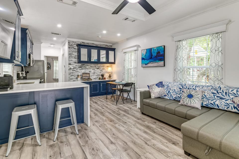 Crystal River Resort Cabin w/ Pool & Boat Parking Cabin in Lecanto