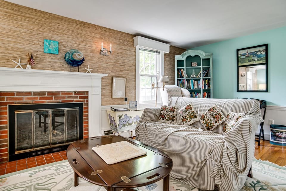 Walk to Beaches! Waterfront Hyannis Gem w/ Sunroom House in Hyannis Port