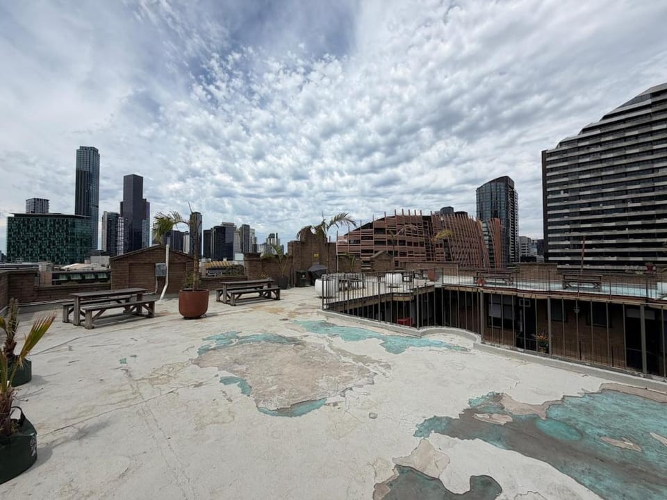 Melbourne City Unit - City Views Apartment in Southbank