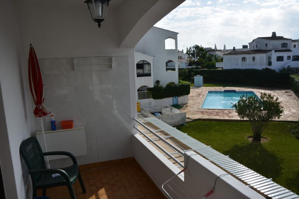 Balcony/Terrace, Swimming pool, Swimming pool