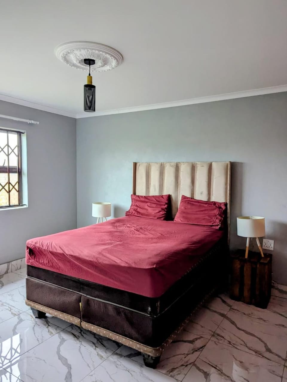 Ntoampe Estate, 24hr Guard, Backup Power Apartment in Africa