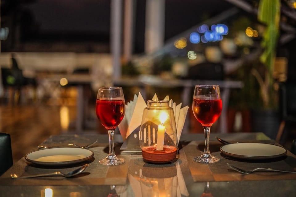 Restaurant/places to eat, Food and drinks, Food, Drinks, Alcoholic drinks