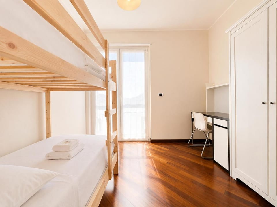 Bed, Kitchen or kitchenette, Photo of the whole room, Bedroom, wardrobe