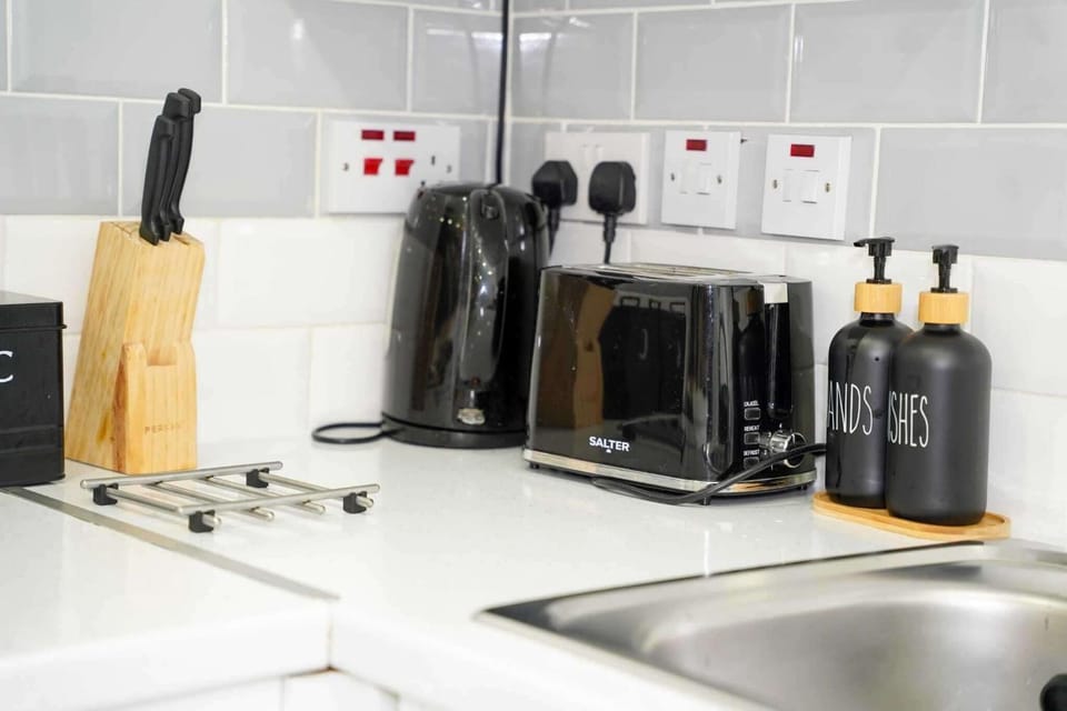 Kitchen or kitchenette, toaster